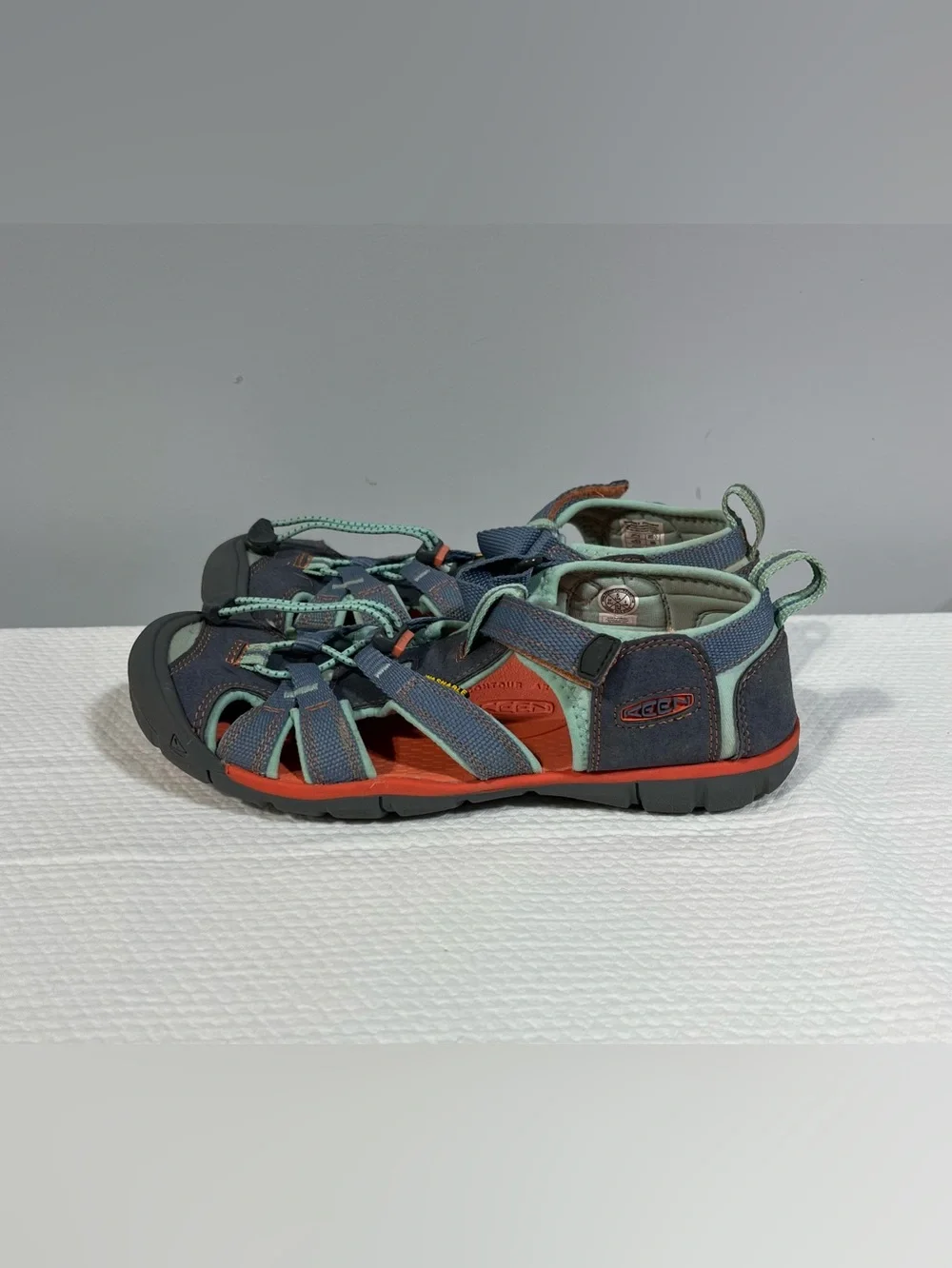 Keen Kids Navy and Mint Green Outdoor Sandals‎